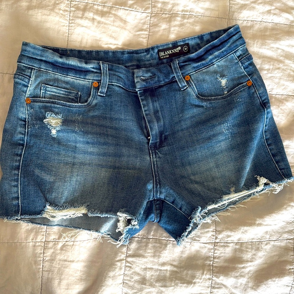 Stretchy denim jean shorts